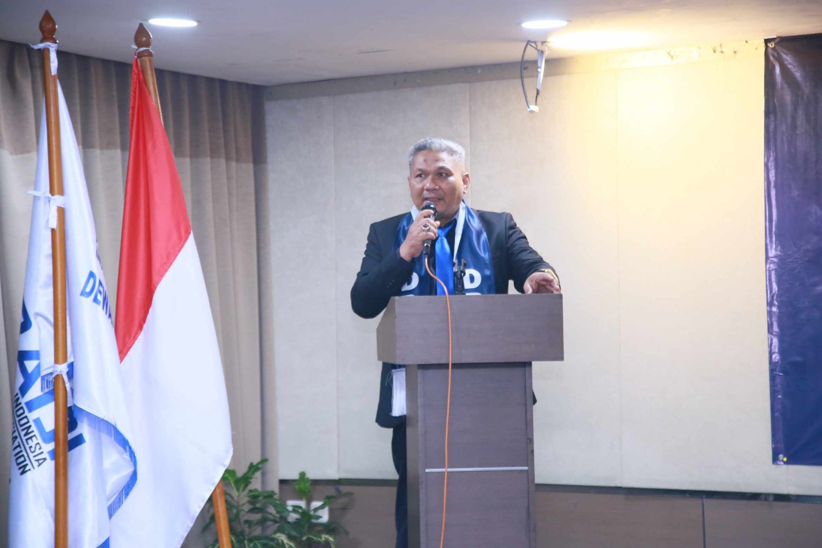 Akhir Dominasi Wadah Tunggal: Federasi Bar Jawaban Atas Cacat Sejarah PERADI